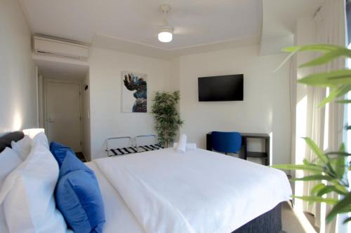 Brisbane Central Business District Hotel | 1 Bed Studio Apartment Near Eagle Street