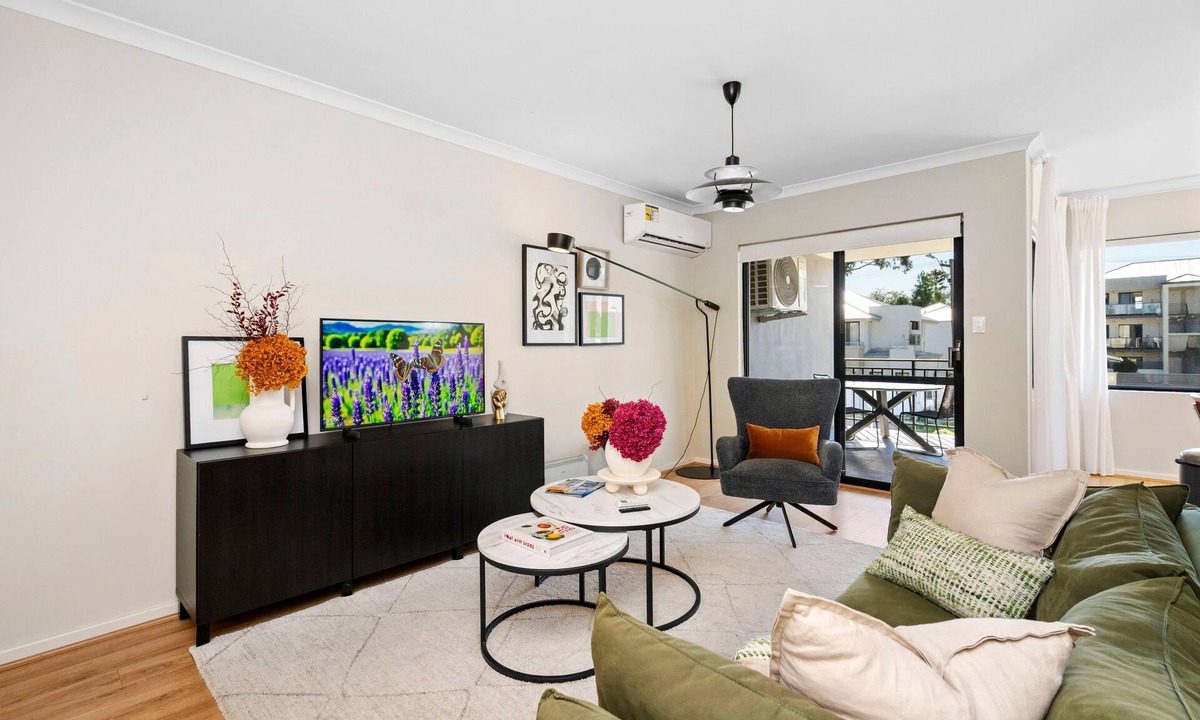Beckenham Apartment | 1 BRD Near Everything in Beckenham