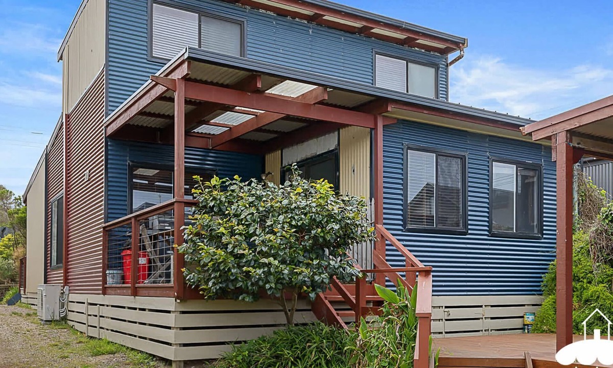 Sandy Point House | 14 Sunshine Rise