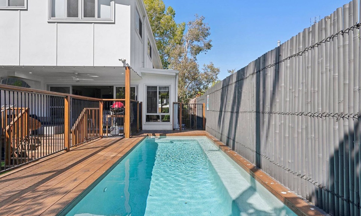Mudjimba House | 2/8 Pandanus, Beautiful townhouse walking distance to beach