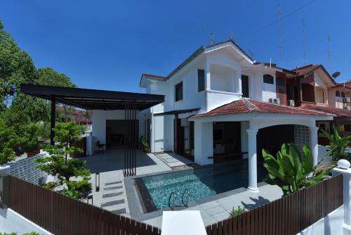 Muar House | 2 Gether Villa