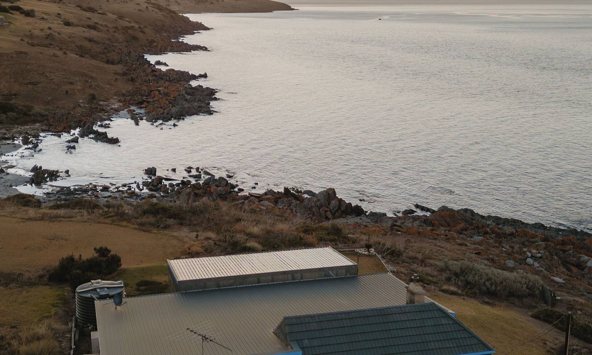 Penneshaw House | 20% Off Monthly | Waterfront-View | Sea J's | 4BR