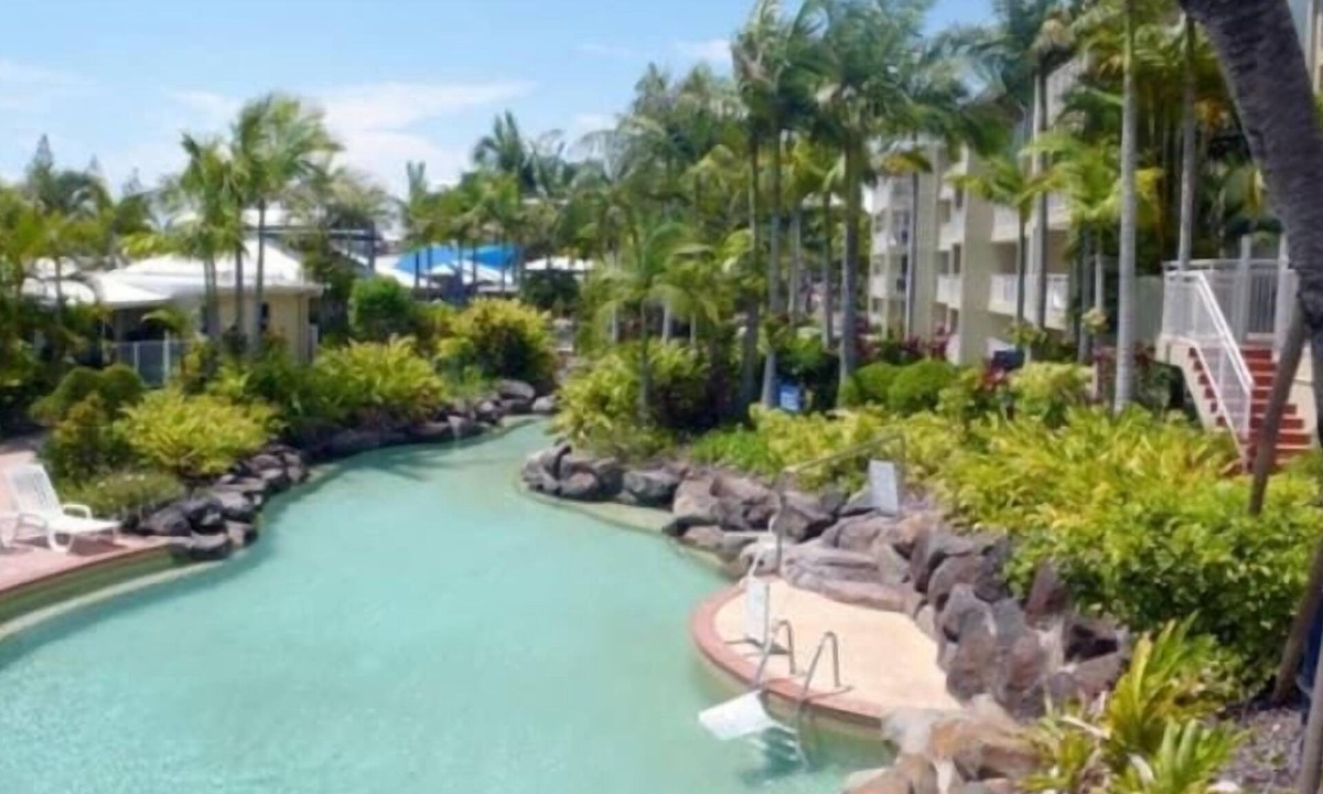 Alexandra Headland Apartment | 2BR Alex Beach Resort Apt Near Beach 317