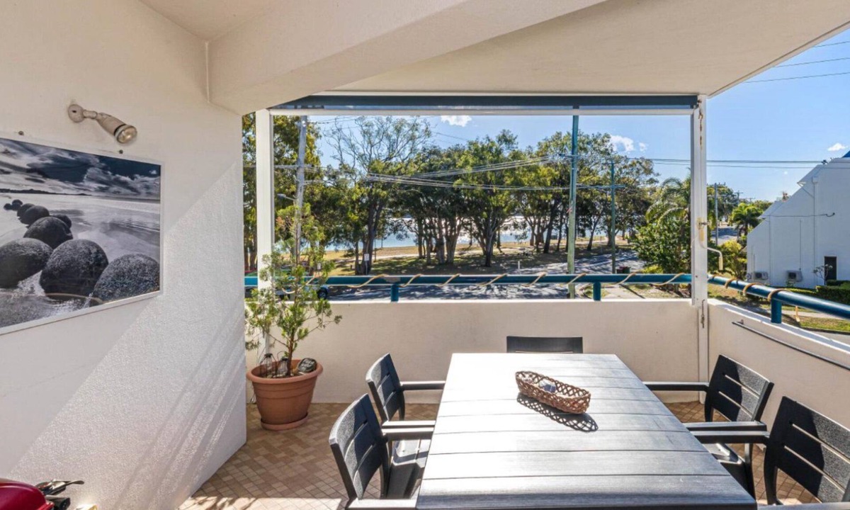 Bongaree Apartment | 2nd Floor Unit with Water Views and Pool - Karoond
