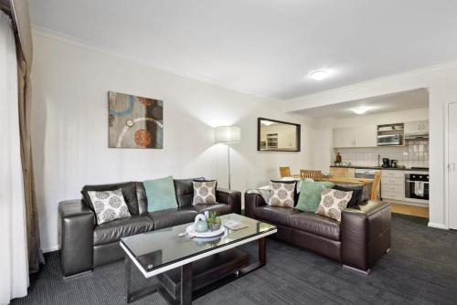 Northbridge Apartment | 3BDR 2BTH 1PRK - Northbridge Townhouse