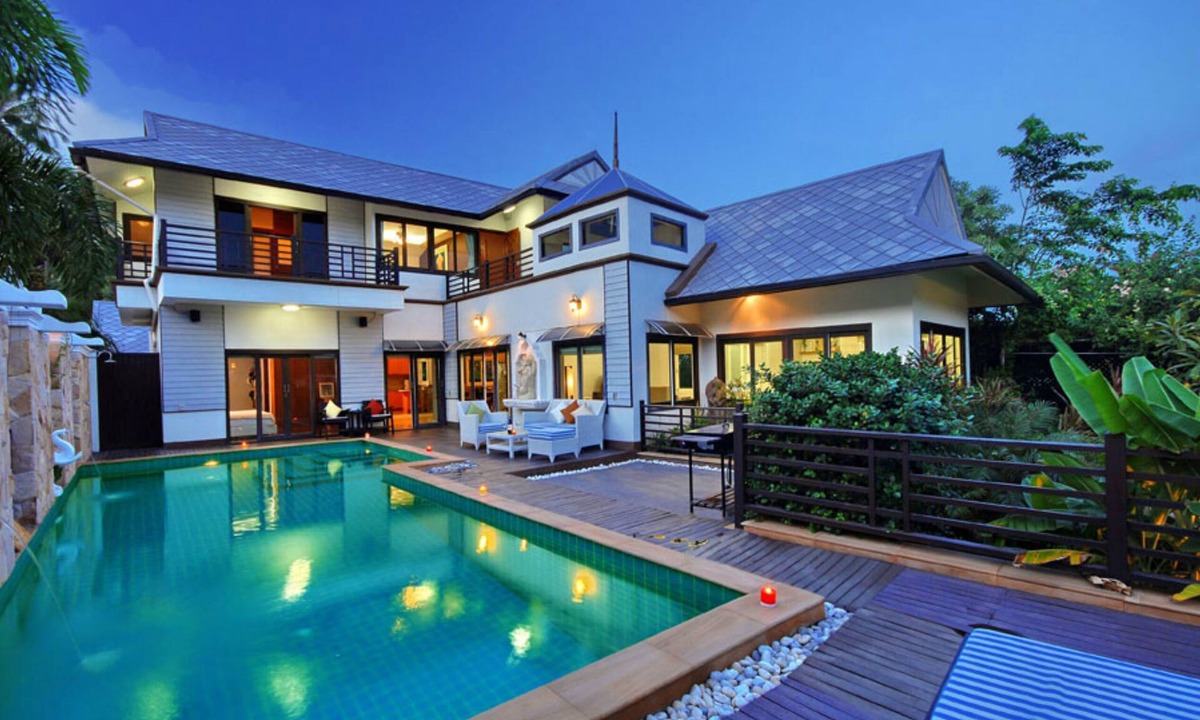 Bophut Villa | 4 Bedroom Villa In Chaweng (P1)