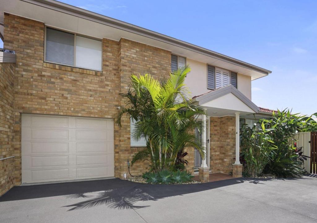 Long Jetty House | 44 Oaks Avenue