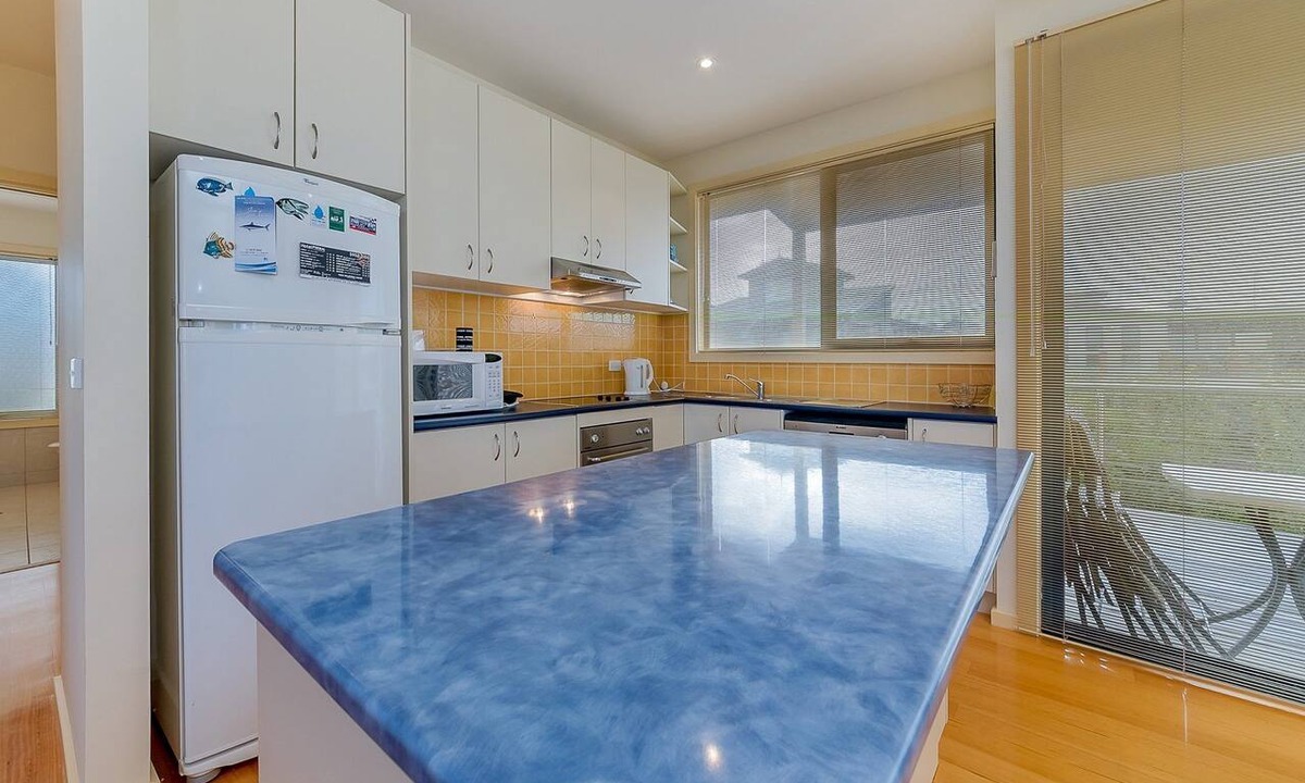 Smiths Beach House | 5 Salmon Row, What a position, so close to Smiths Beach!
