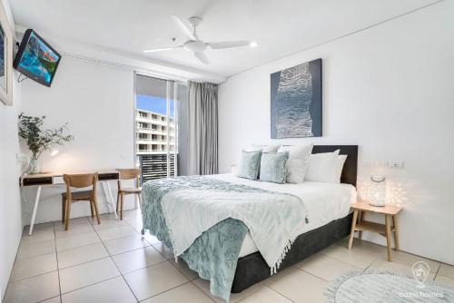 Cairns Central Business District Hotel | 602 Harbour Lights Studio - Pool Gym and Sauna