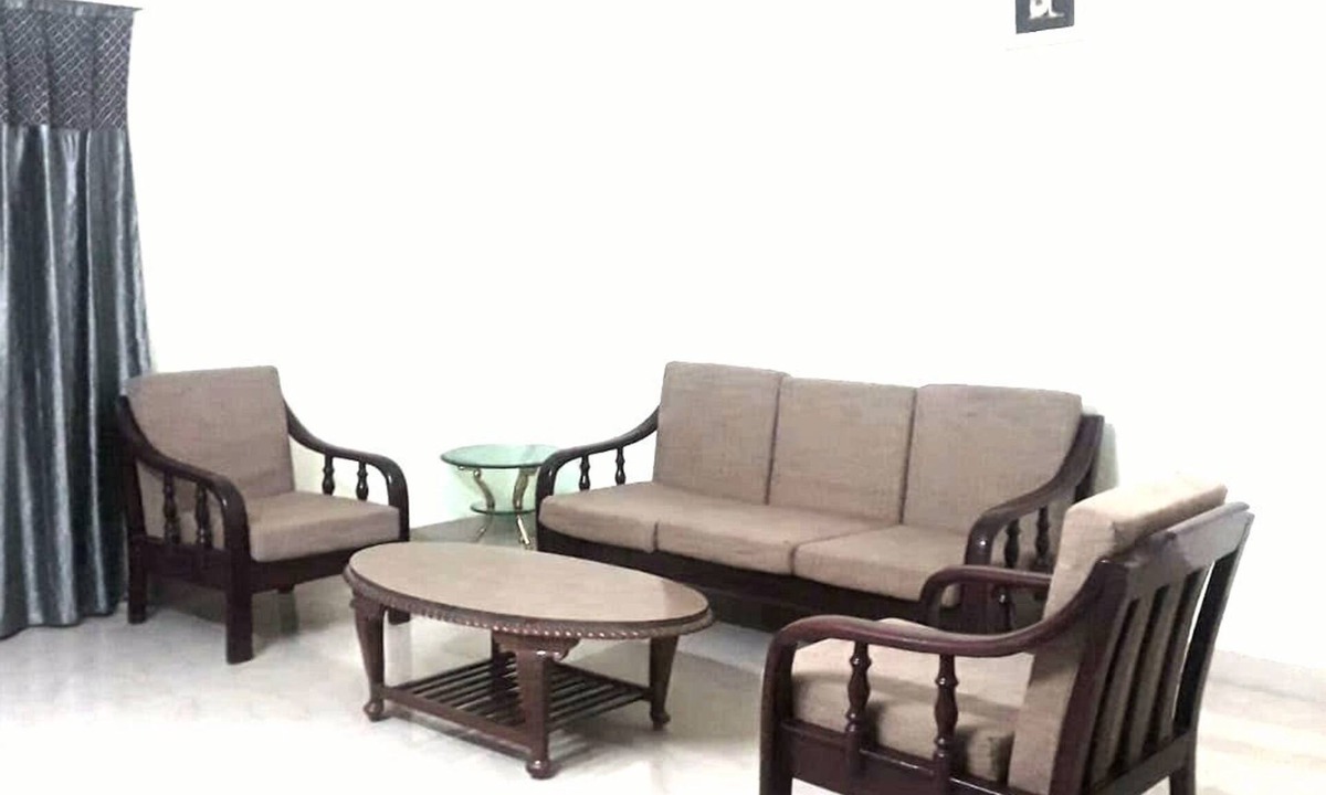Varanasi Apartment | A 2 bed room apartment with all modern amenities