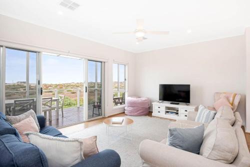 Goolwa Beach House | A Dunes View - Coastal Calm with Fire Pit & Deck