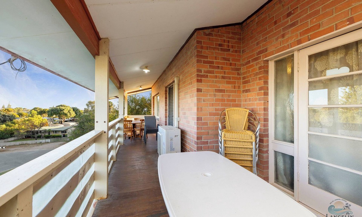 Lancelin House | A holiday home perfect for families seeking a peaceful getaway.