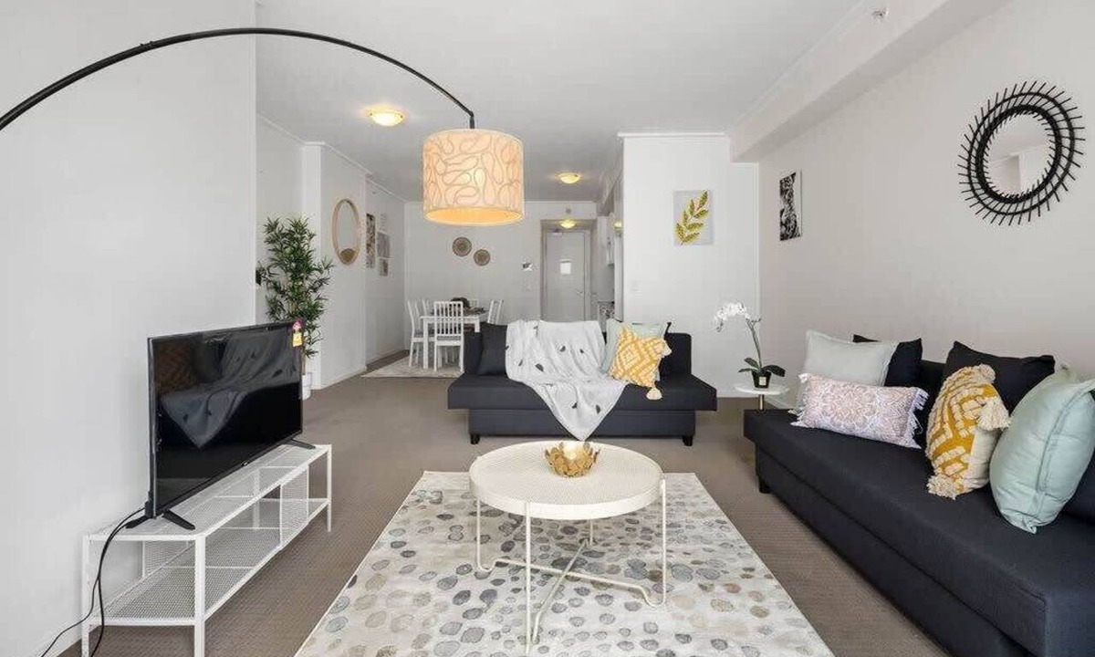 Sydney Central Business District Apartment | A Modern Apt for 6 Right Next to Darling Harbour