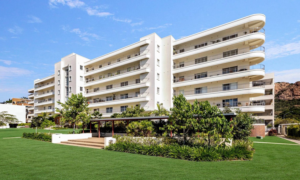 North Ward Apartment | A unique luxury stay in Townsville