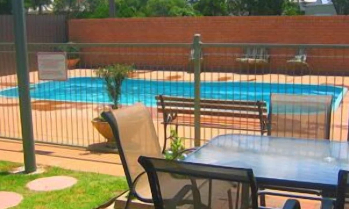Narrabri Hotel | Aaron Inn Motel