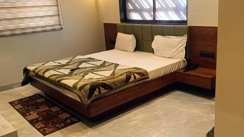 Pachmarhi Hotel | Abhilashaa Inn