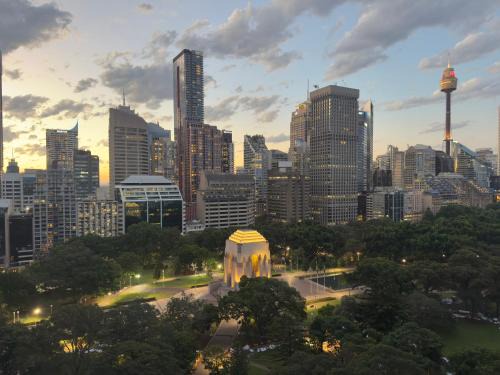 Darlinghurst Apartment | Accommodation Sydney City Centre - Studio Apartment with Hyde Park View
