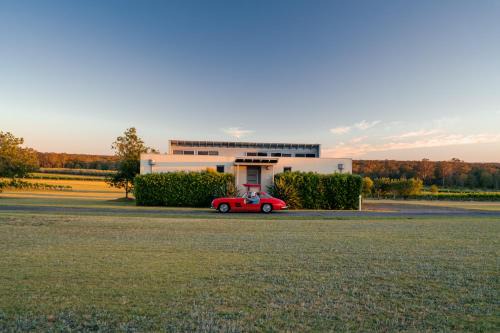 Lovedale Apartment | Adina Vineyard