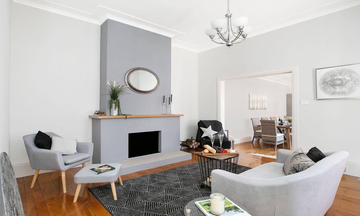 Bowral House | Advilla - stylish, charming and central location