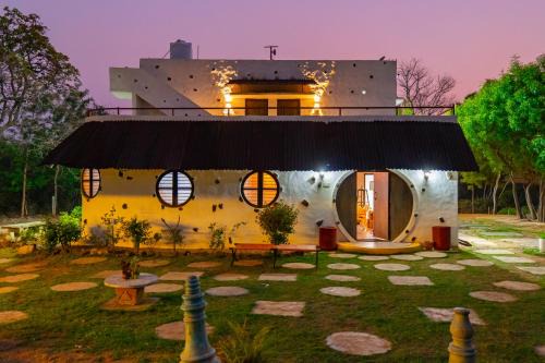Malavalli Villa | Alaya Stays Hobbit Woods 4-BHK Pet-Friendly Villa with Gazebo and Terrace