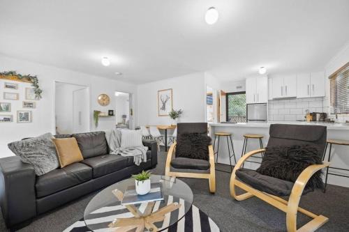 Halls Gap House | Algona Views