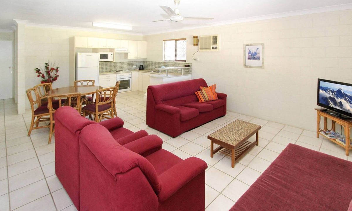 Arcadia Apartment | Alma Bay Holiday Unit 4