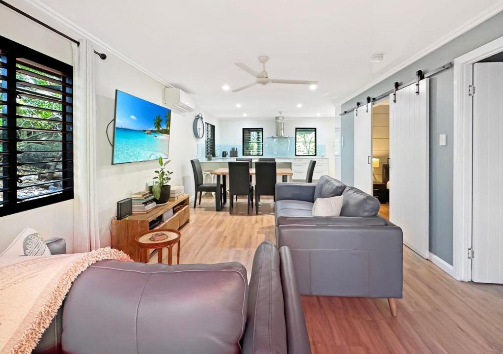 Arcadia House | Alma Rocks
