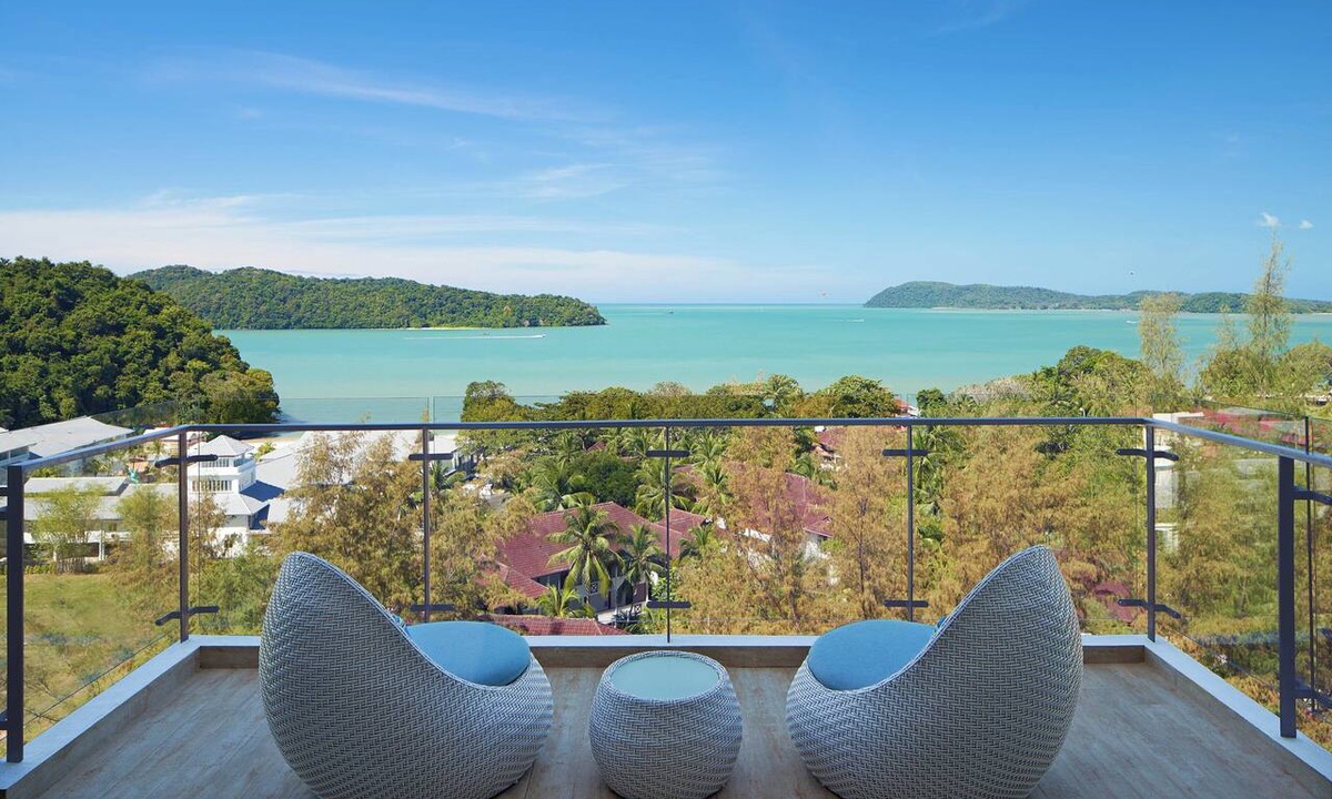 Pantai Tengah Hotel | Aloft by Marriott Langkawi Pantai Tengah