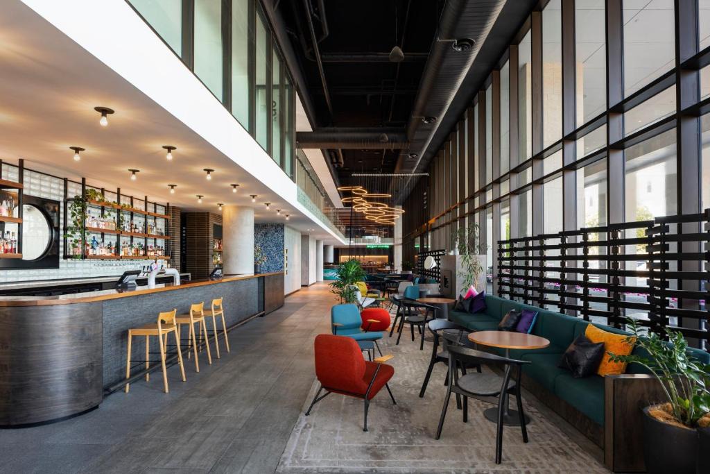 Rivervale Hotel | Aloft by Marriott Perth