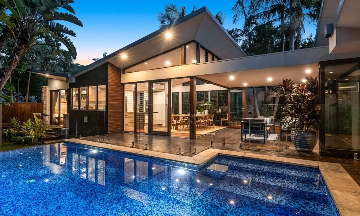 Broken Head Villa | Amalfi Villa Byron Bay - Broken Head Private Beach Access