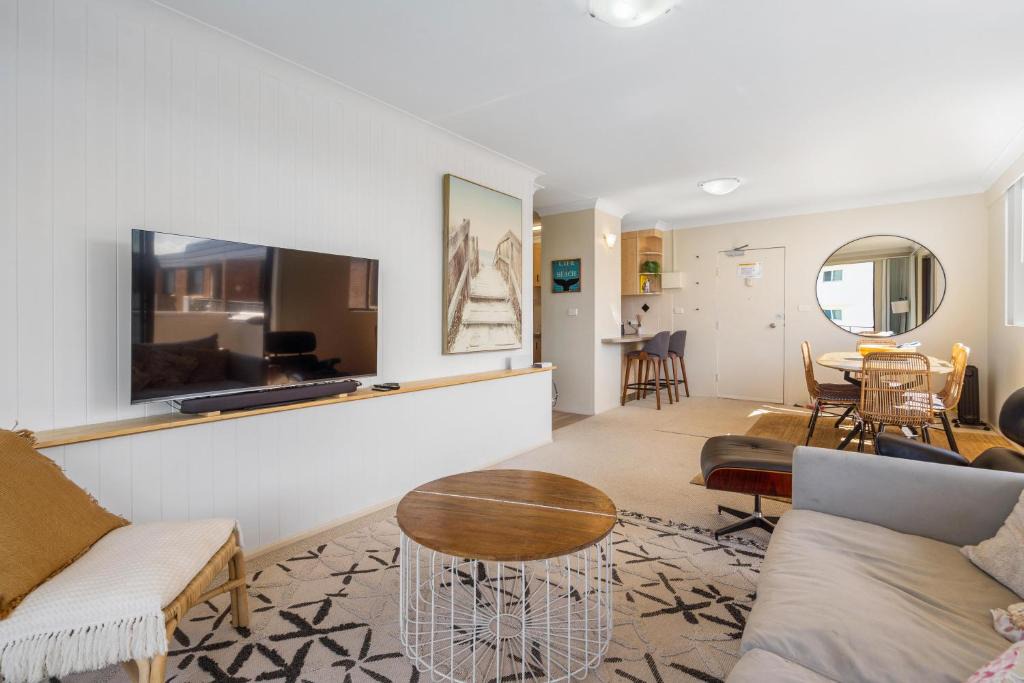 Tuncurry Apartment | Amaroo 44