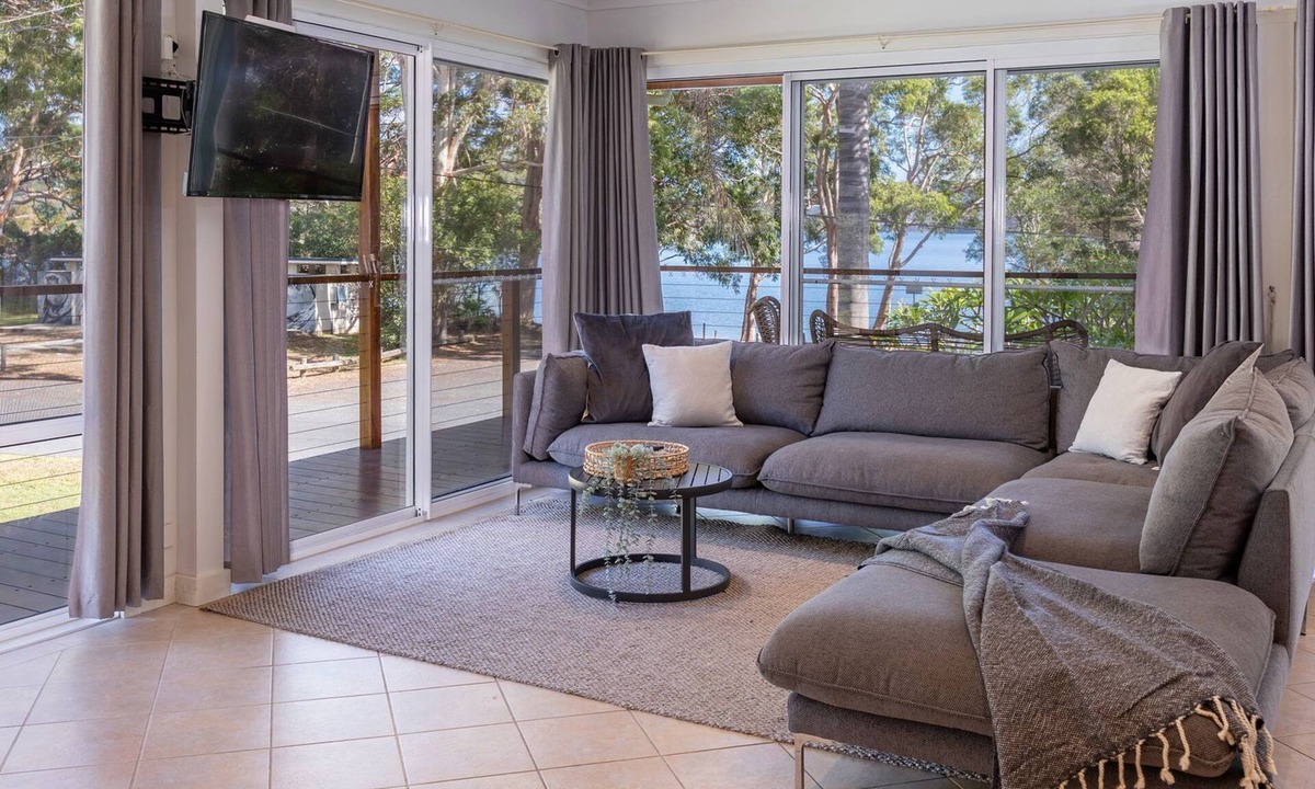 Smiths Lake House | Amaroo Cottage Smiths Lake