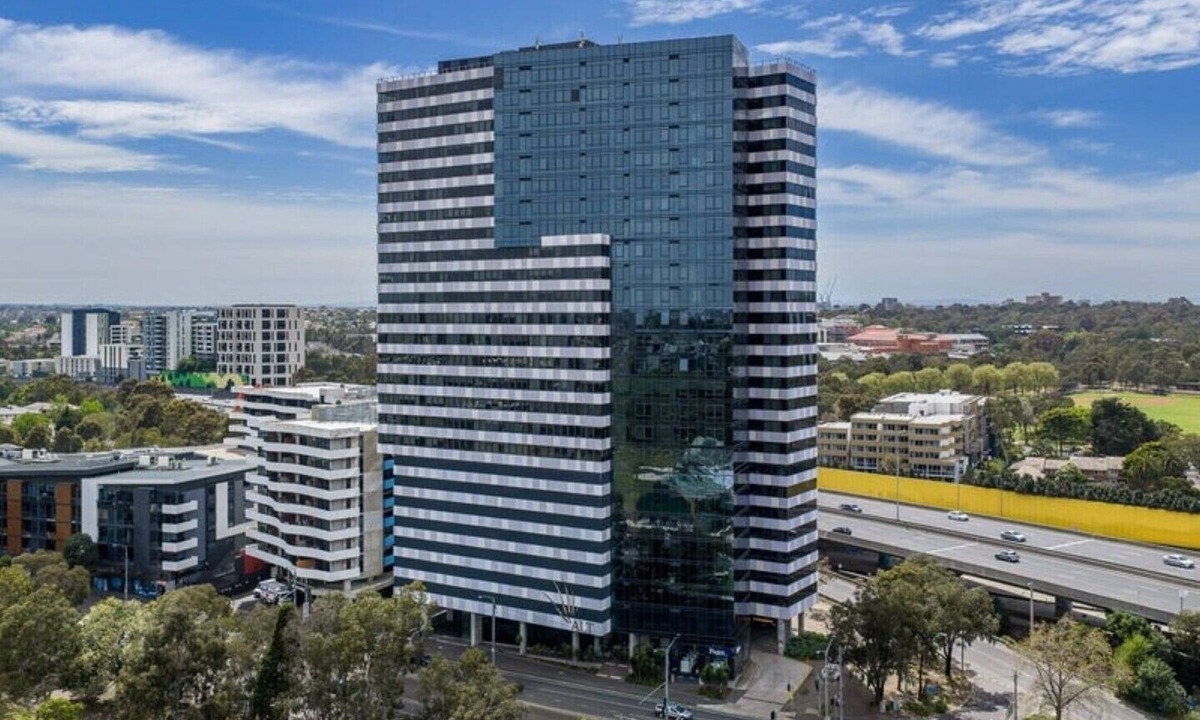 Flemington Apartment | Amazing City Views - with car park