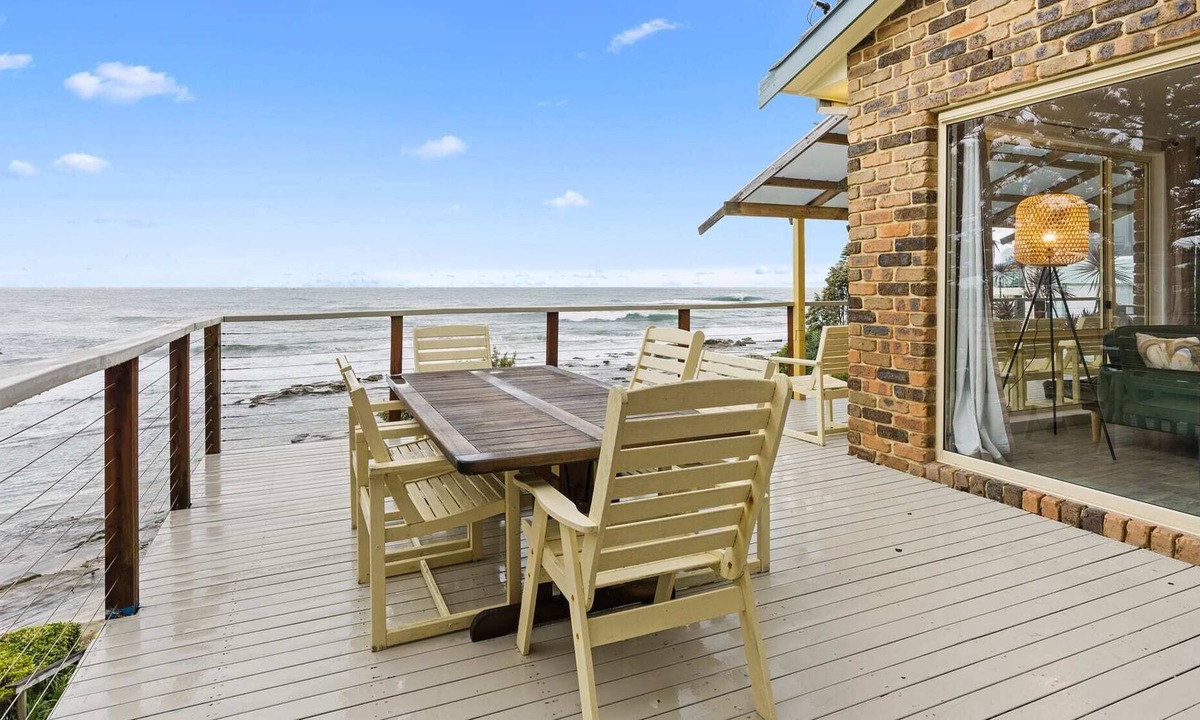 Blue Bay House | Amazing Water-Front Family Escape - Blue Bay