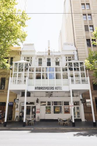 Adelaide Central Business District Hotel | Ambassadors Hotel