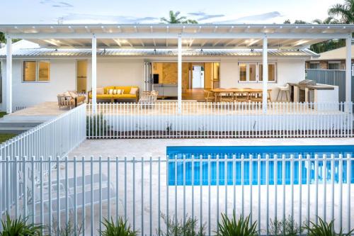 Agnes Water House | Amira Beach House - air conditioned, pool, walk to beach & cafes