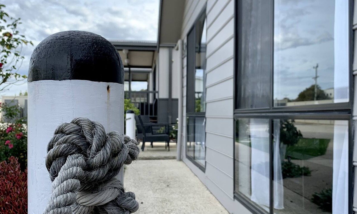 Apollo Bay Hotel | Apollo Bay Waterfront Motor Inn