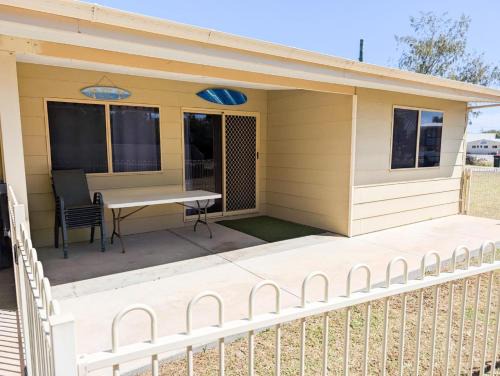 Lancelin House | Aqua Sands Chalets