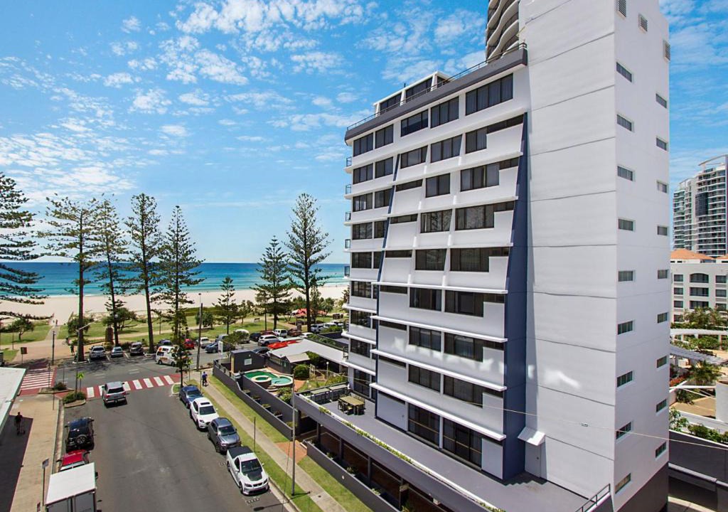 Coolangatta Apartment | Aries Unit 5