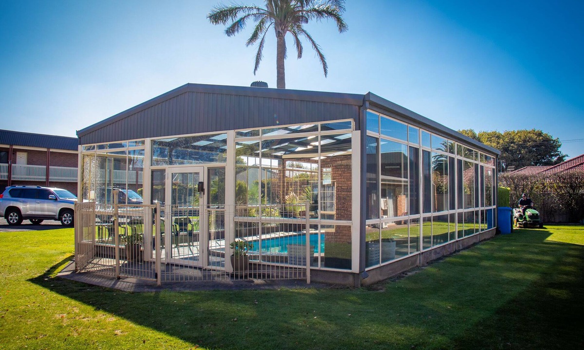 Mount Gambier Hotel | Arkana Motor Inn & Terrace Apartments