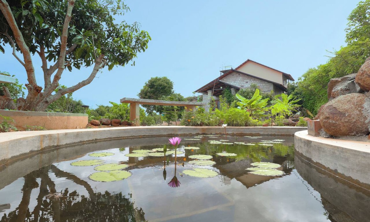 Hosur Hotel | Arokiya