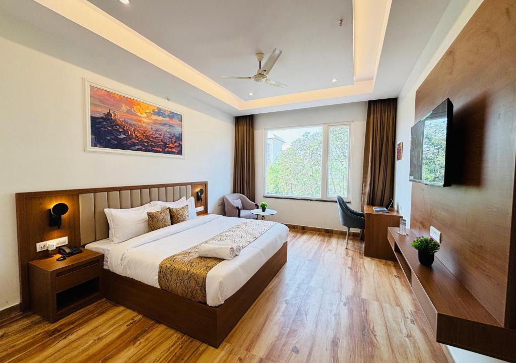 Gomti Nagar Hotel | Arth Suites Lucknow Gomti Nagar