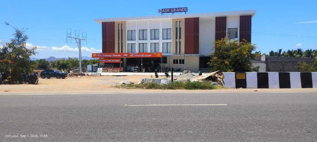 Theni Hotel | Ask Grande