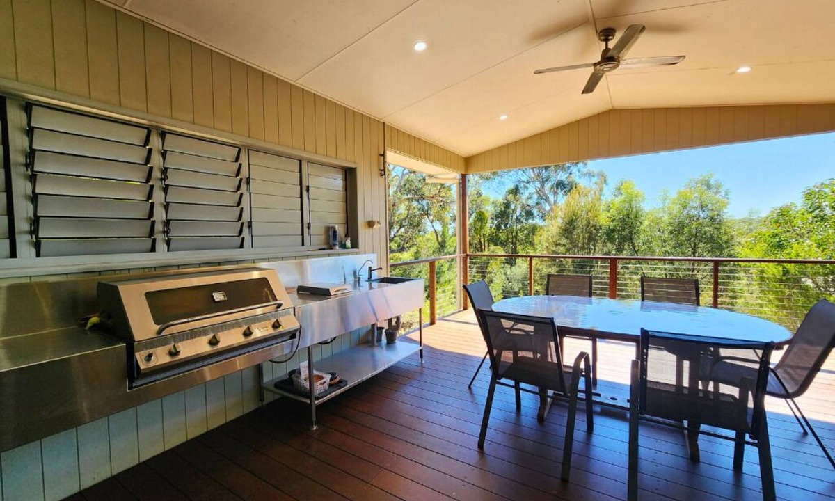 Kingfisher Bay House | Avoca Holiday House Fraser Island