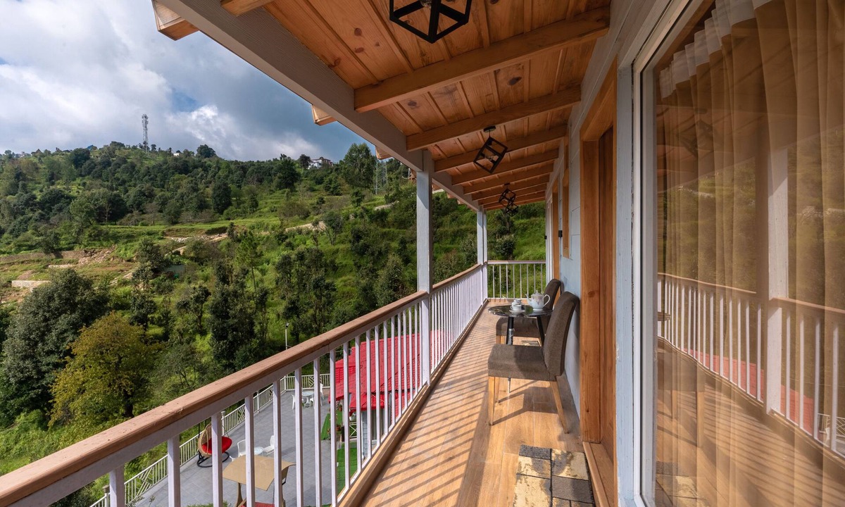 Kaul Villa | Ayu Villa