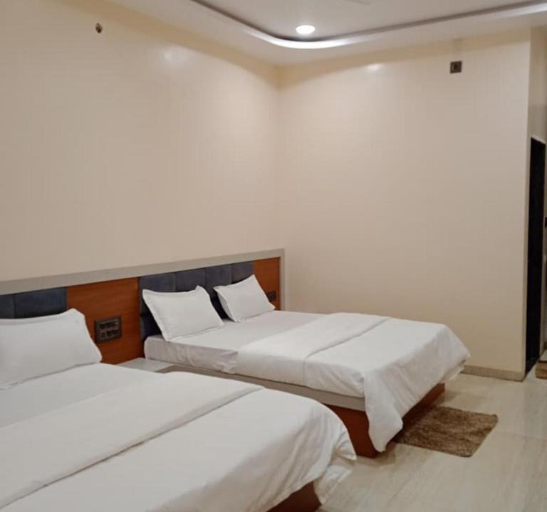 Rajendragram Hotel | Baghel residency