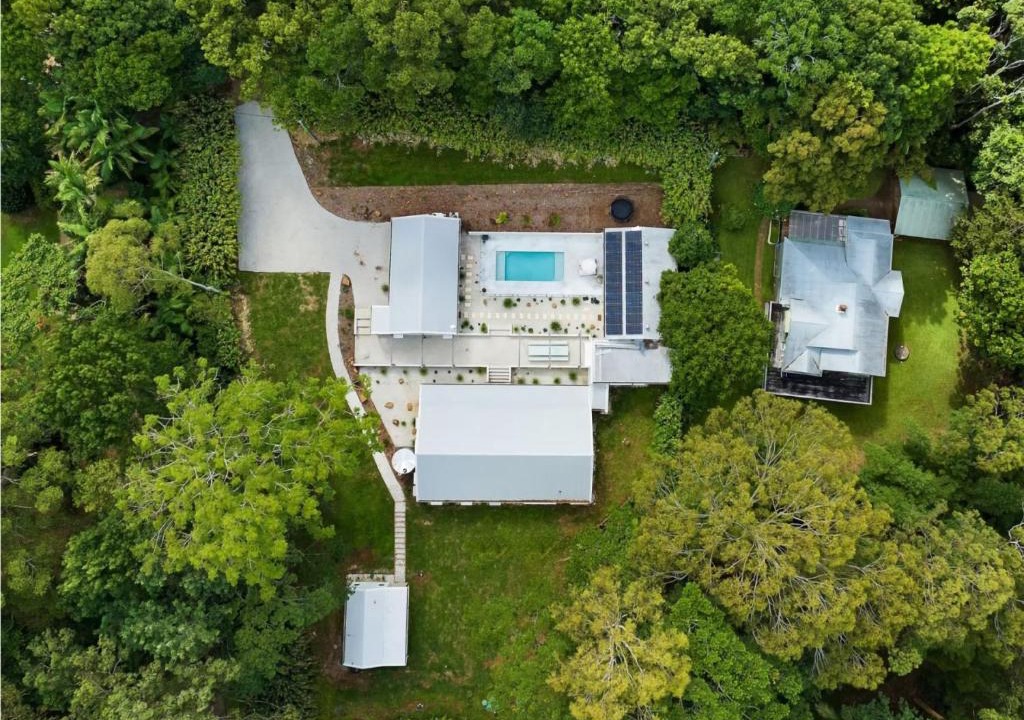 Ewingsdale House | Bailen Byron A Private Bohemian Sanctuary