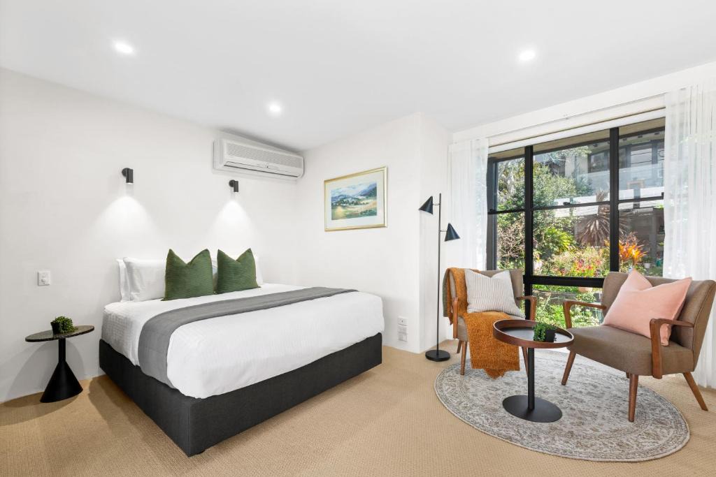 Balmain Apartment | Balmain Retreat - 2BR + Study
