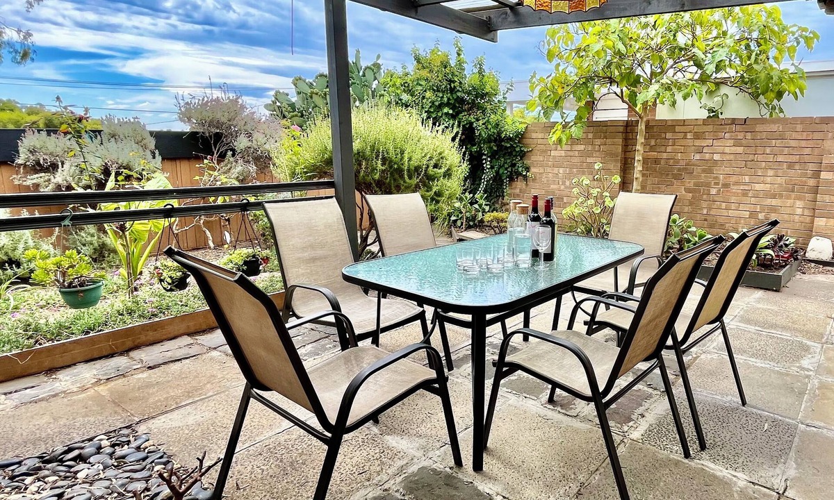 Templestowe Lower House | Bangalow by Award Winning architect near Doncaster Hill