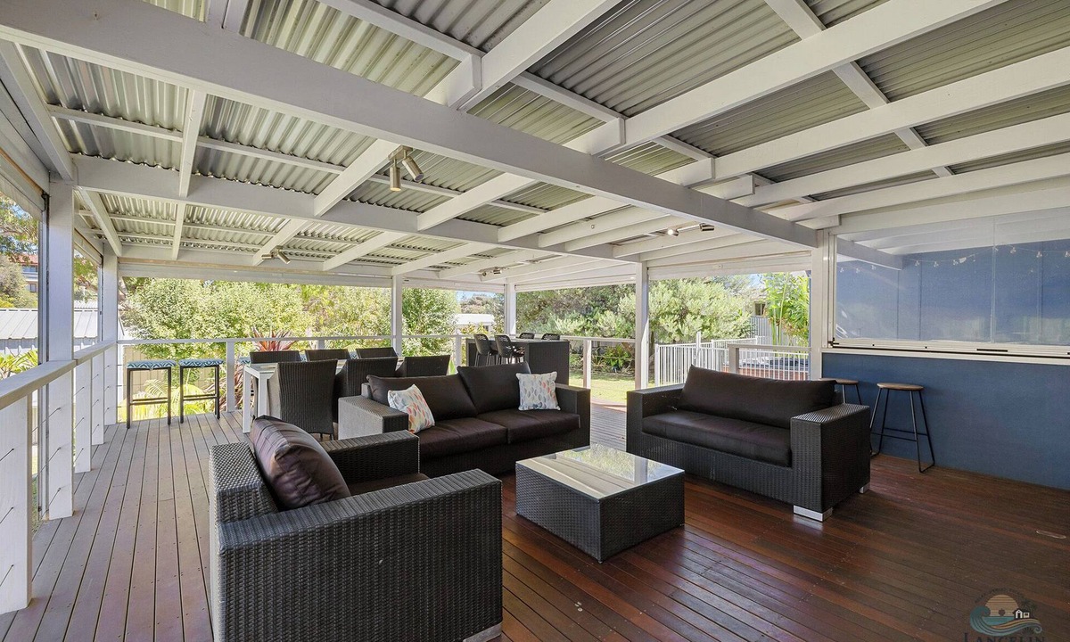 Lancelin House | Barefoot on O'Neil: 4 BR, 2 BA House in Lancelin, Sleeps 12